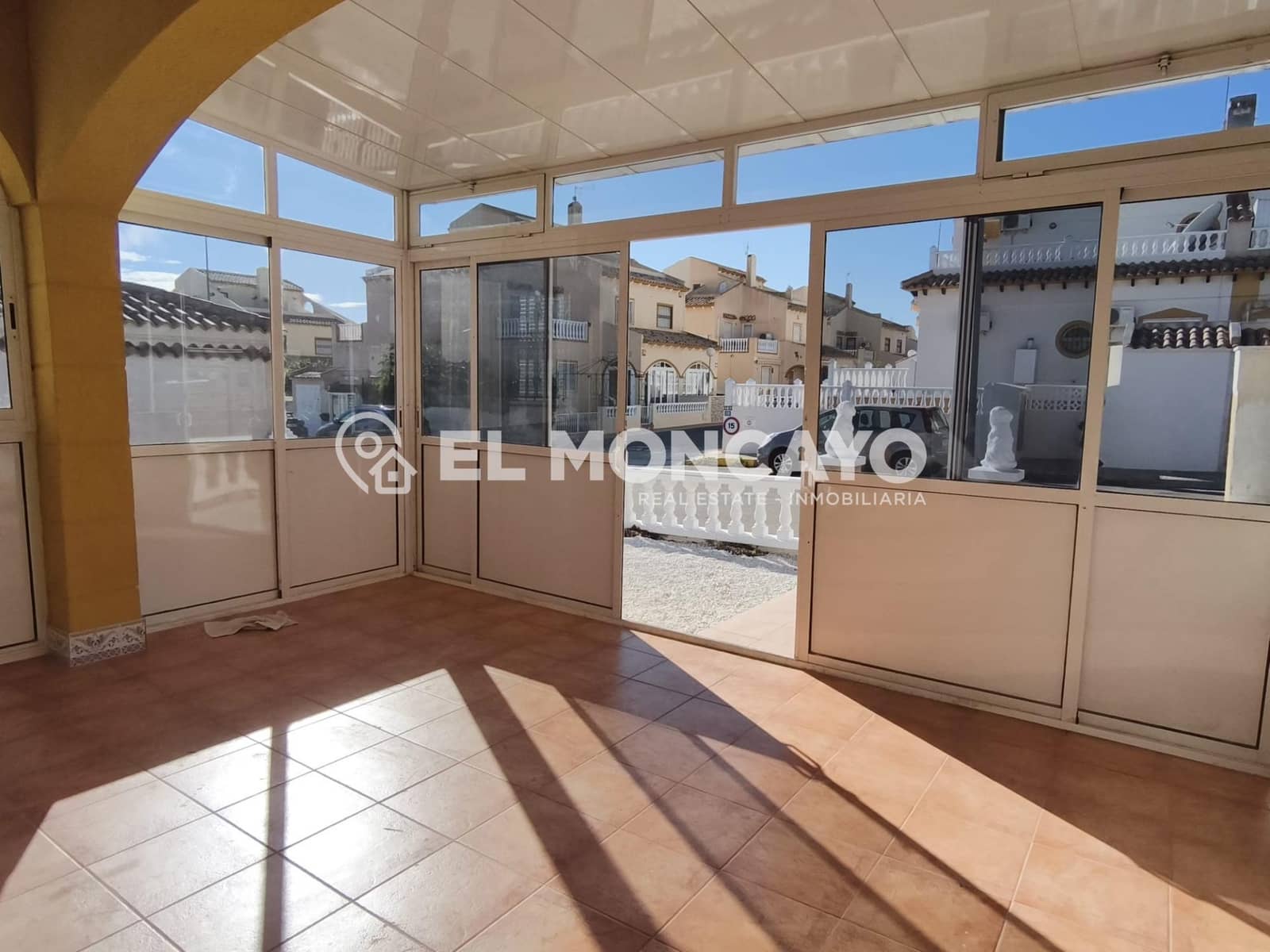 3 slaapkamer Rijtjeshuis te koop in Orihuela met zwembad - € 230.000 (Ref: 9446240)