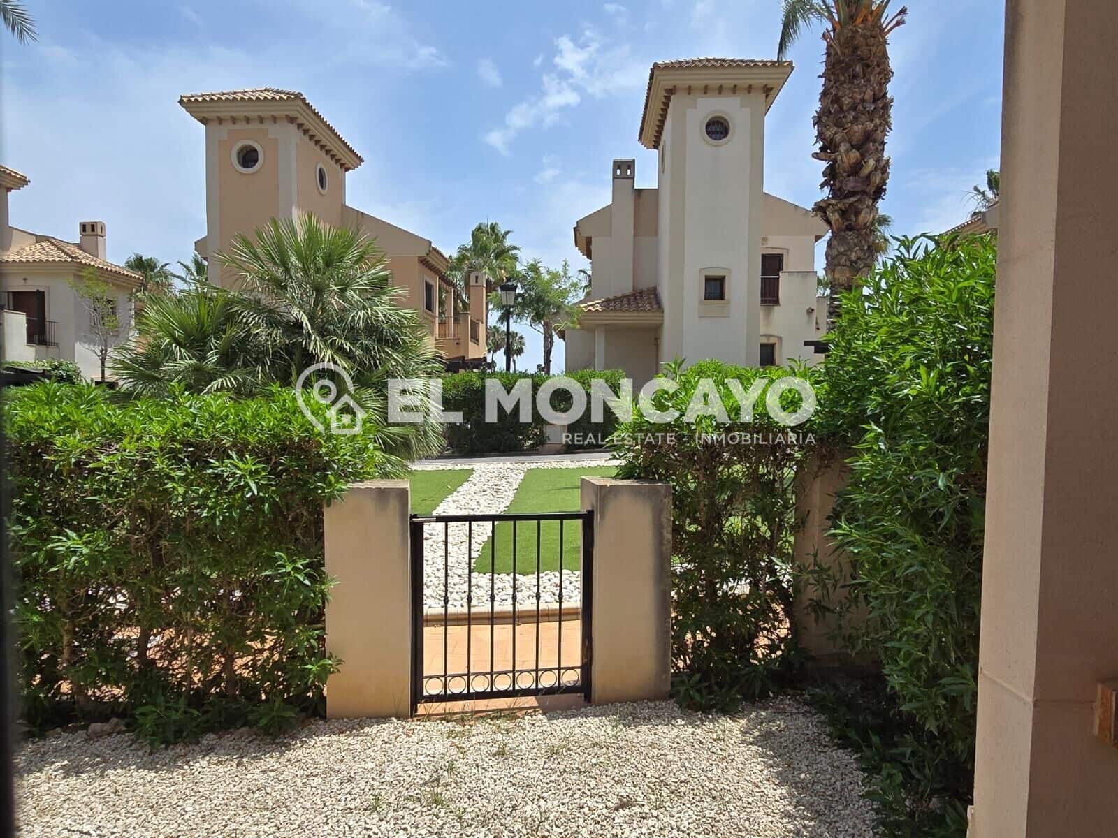 Pareado de 3 habitaciones en Algorfa en venta con piscina - 220.000 € (Ref: 9456170)