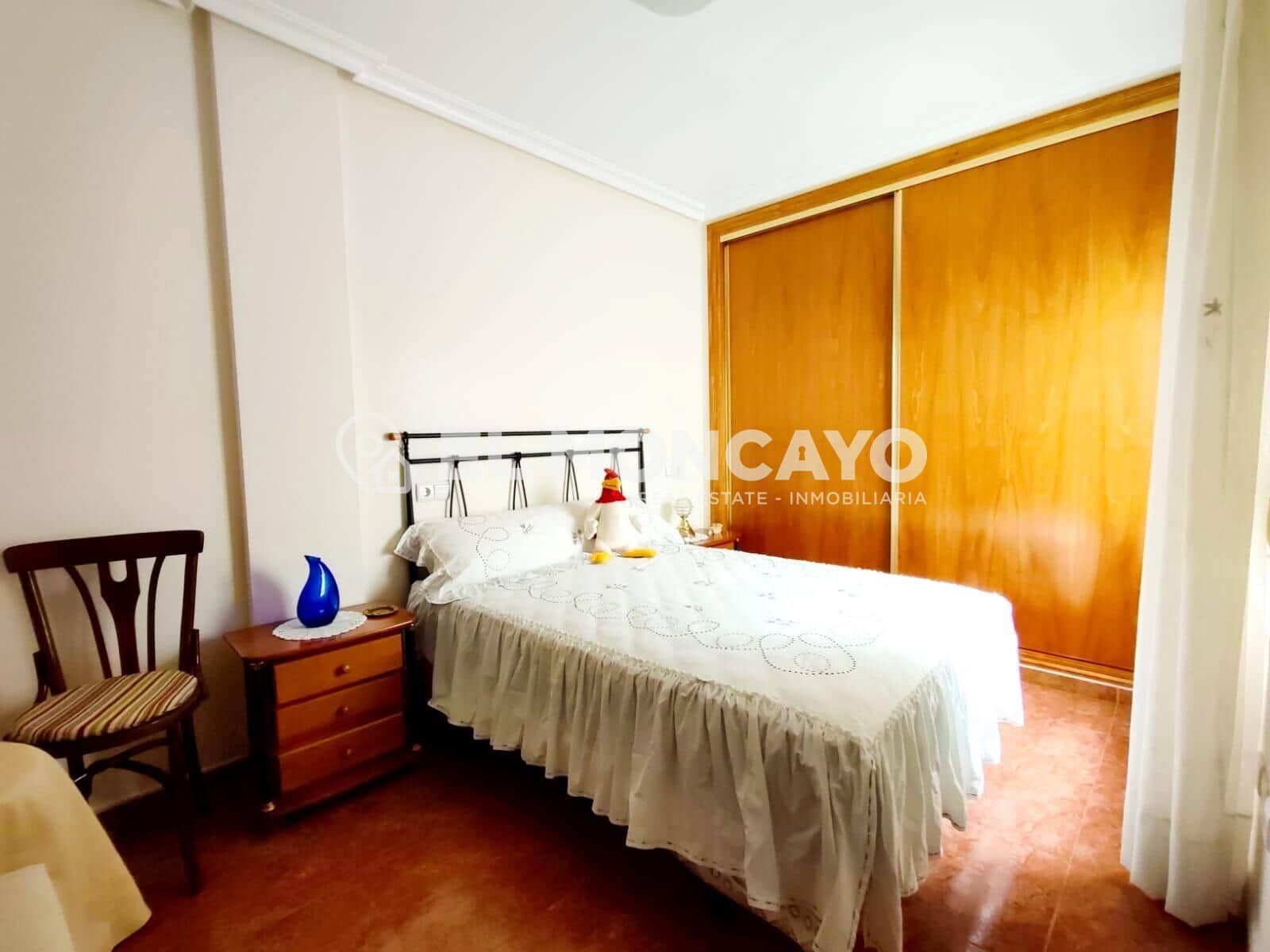 3 soverom Rekkehus til salgs i Guardamar del Segura med garasje - € 415 000 (Ref: 9468433)