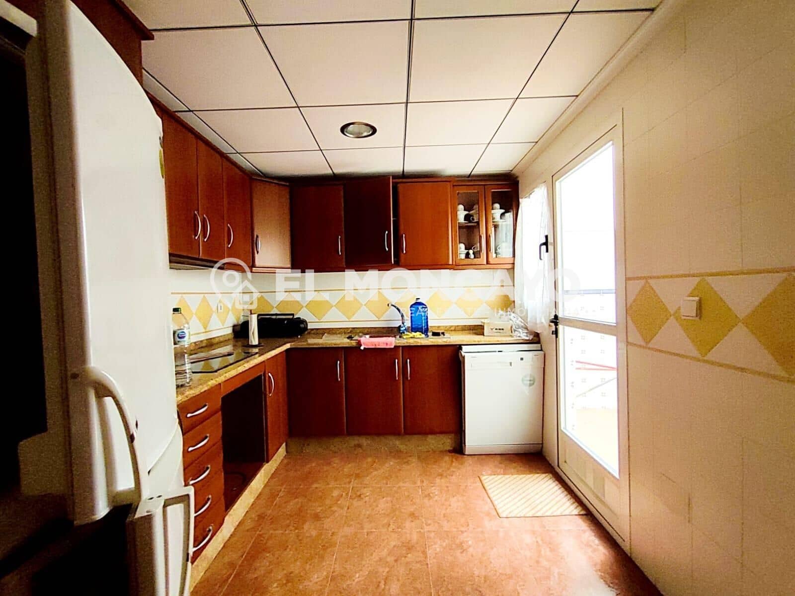 3 soverom Rekkehus til salgs i Guardamar del Segura med garasje - € 415 000 (Ref: 9468433)