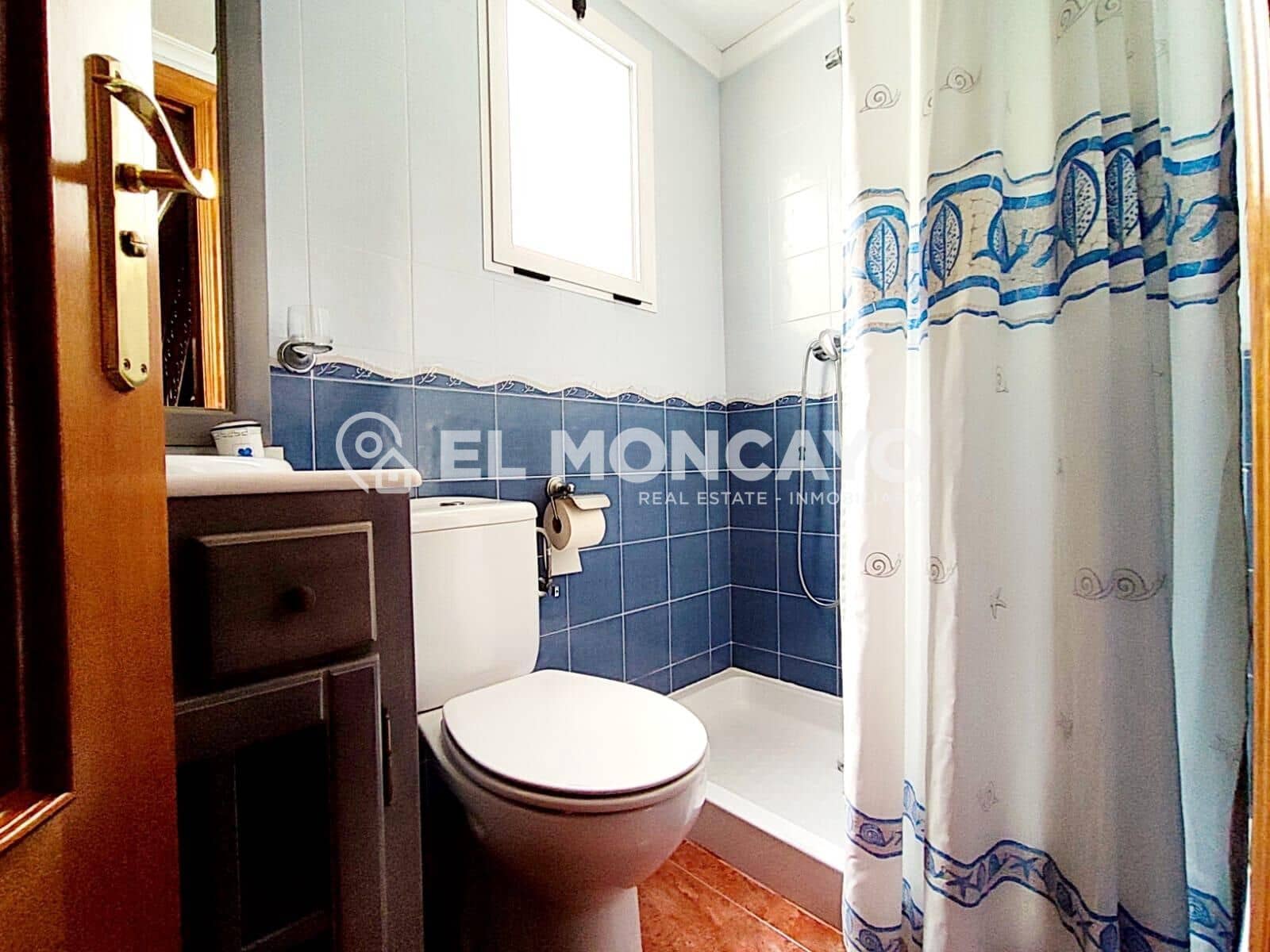 3 soverom Rekkehus til salgs i Guardamar del Segura med garasje - € 415 000 (Ref: 9468433)