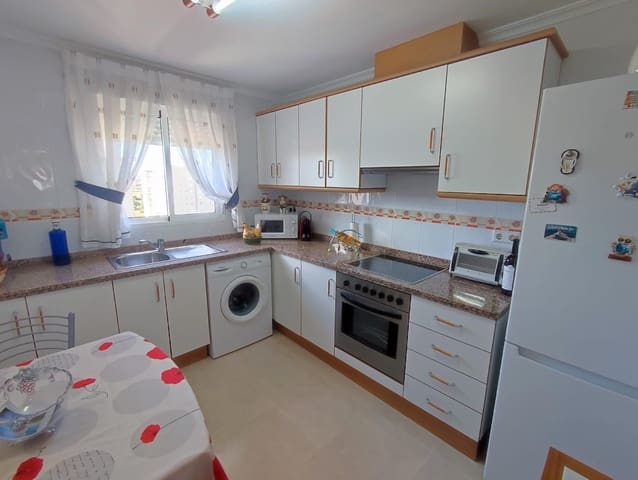 2 soverom Penthouse til salgs i Guardamar del Segura med svømmebasseng - € 210 000 (Ref: 9476089)