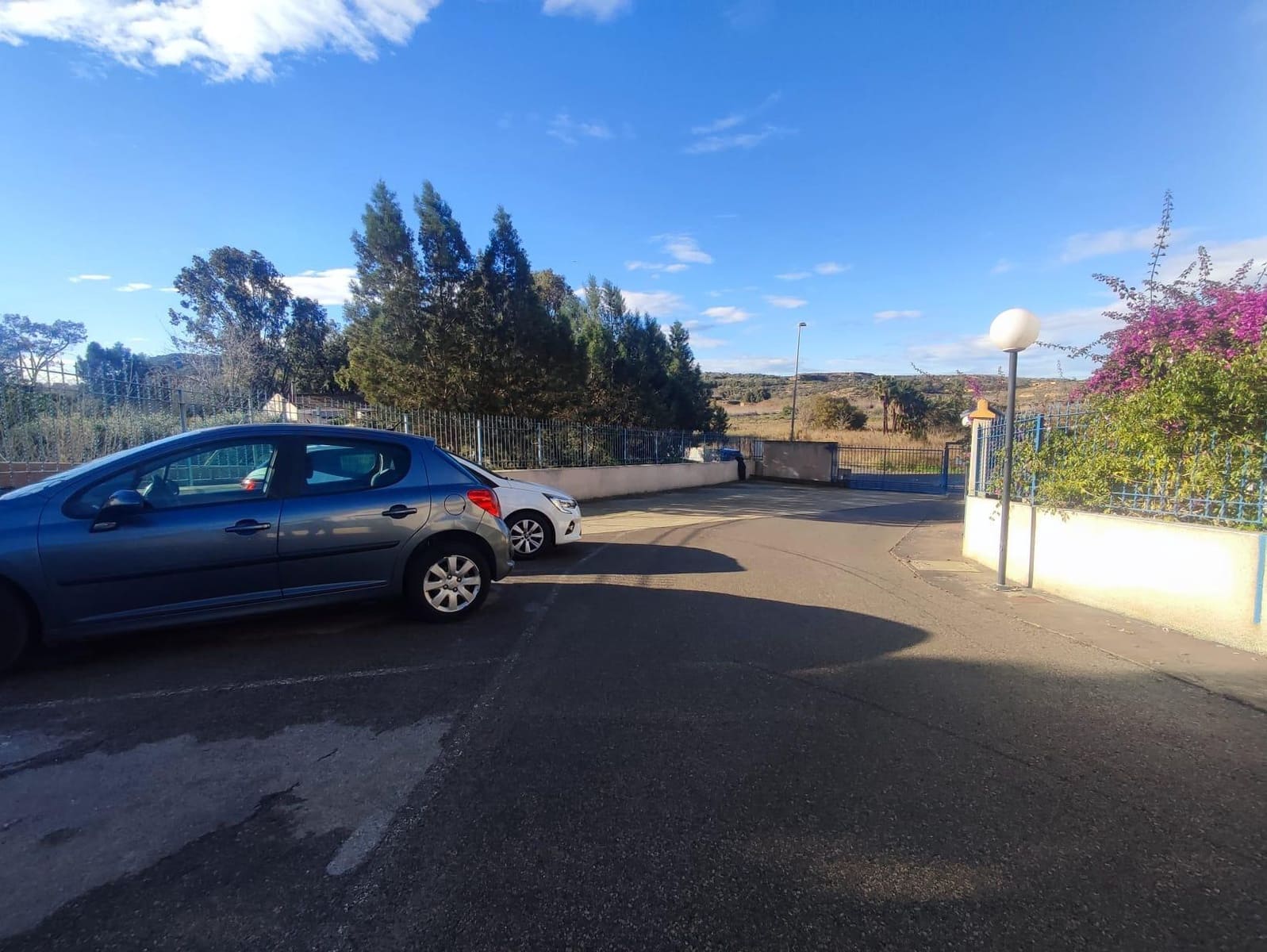 2 bedroom Bungalow for sale in Guardamar del Segura with pool - € 140,000 (Ref: 9476091)