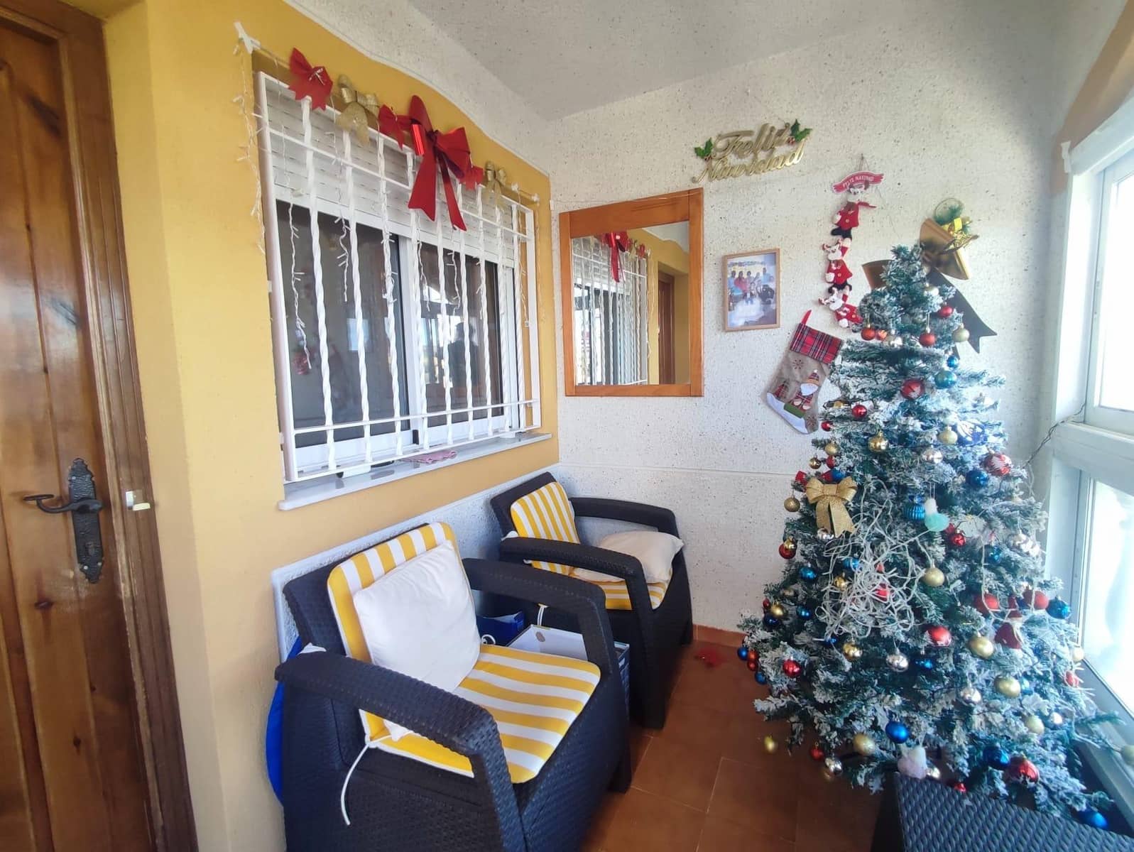 2 bedroom Bungalow for sale in Guardamar del Segura with pool - € 140,000 (Ref: 9476091)