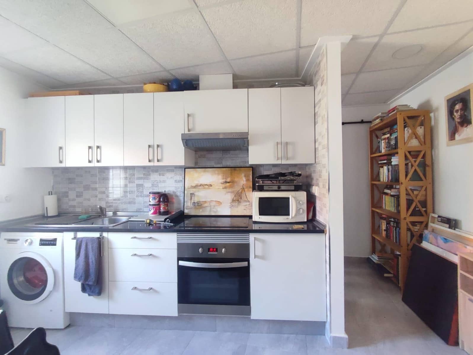 5 bedroom Villa for sale in San Fulgencio with pool - € 349,000 (Ref: 9497136)