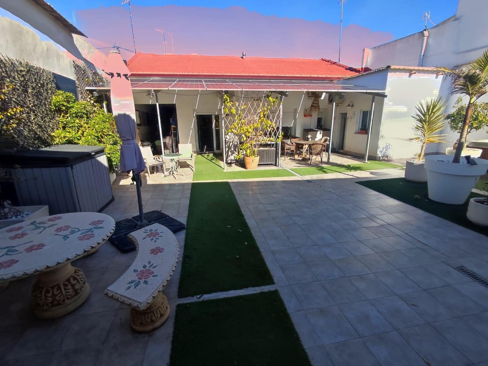 5 bedroom Villa for sale in San Fulgencio with pool - € 349,000 (Ref: 9497136)