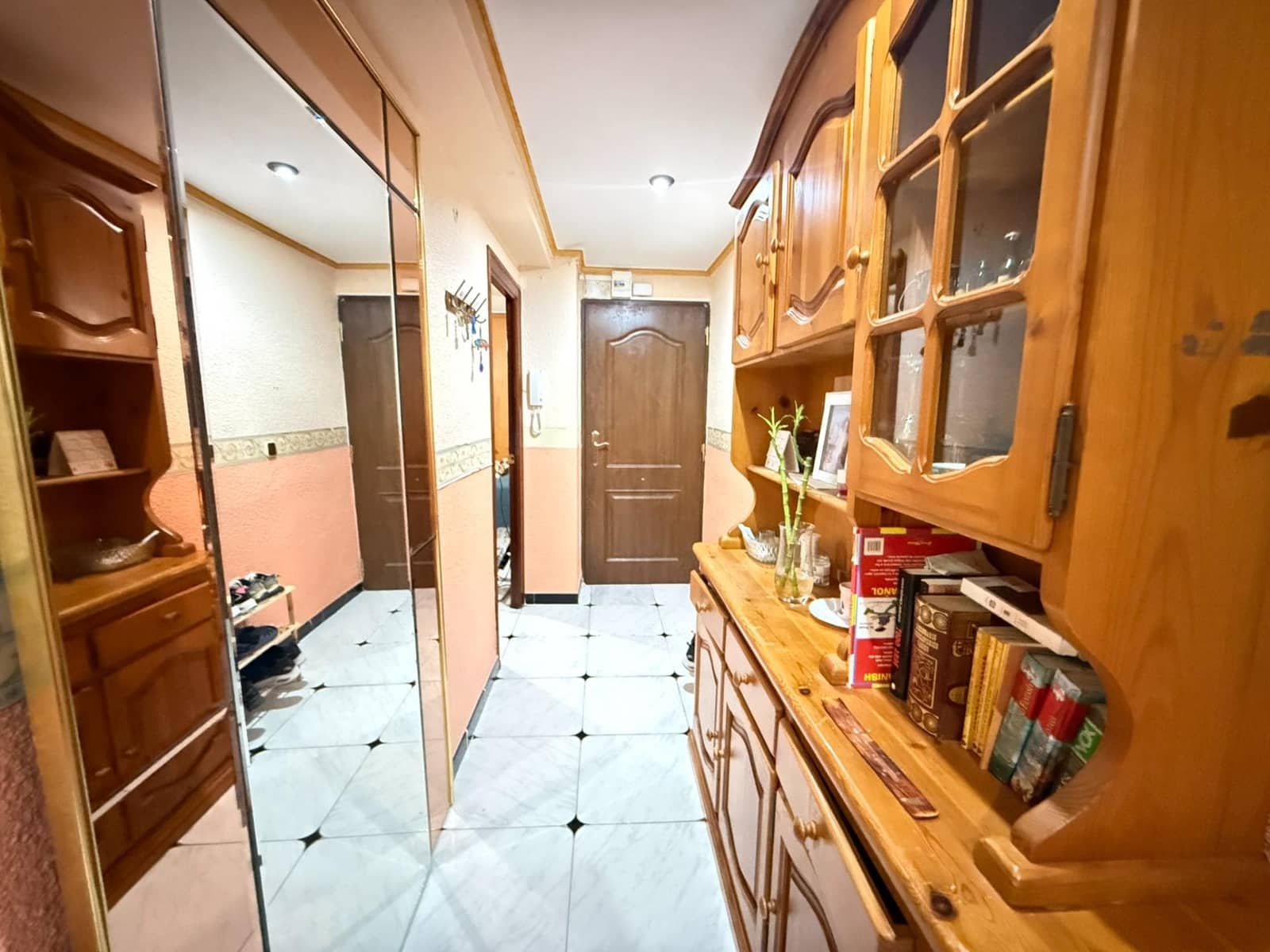 4 makuuhuone Asunto myytävänä paikassa La Marina - 120 000 € (Ref: 9502205)