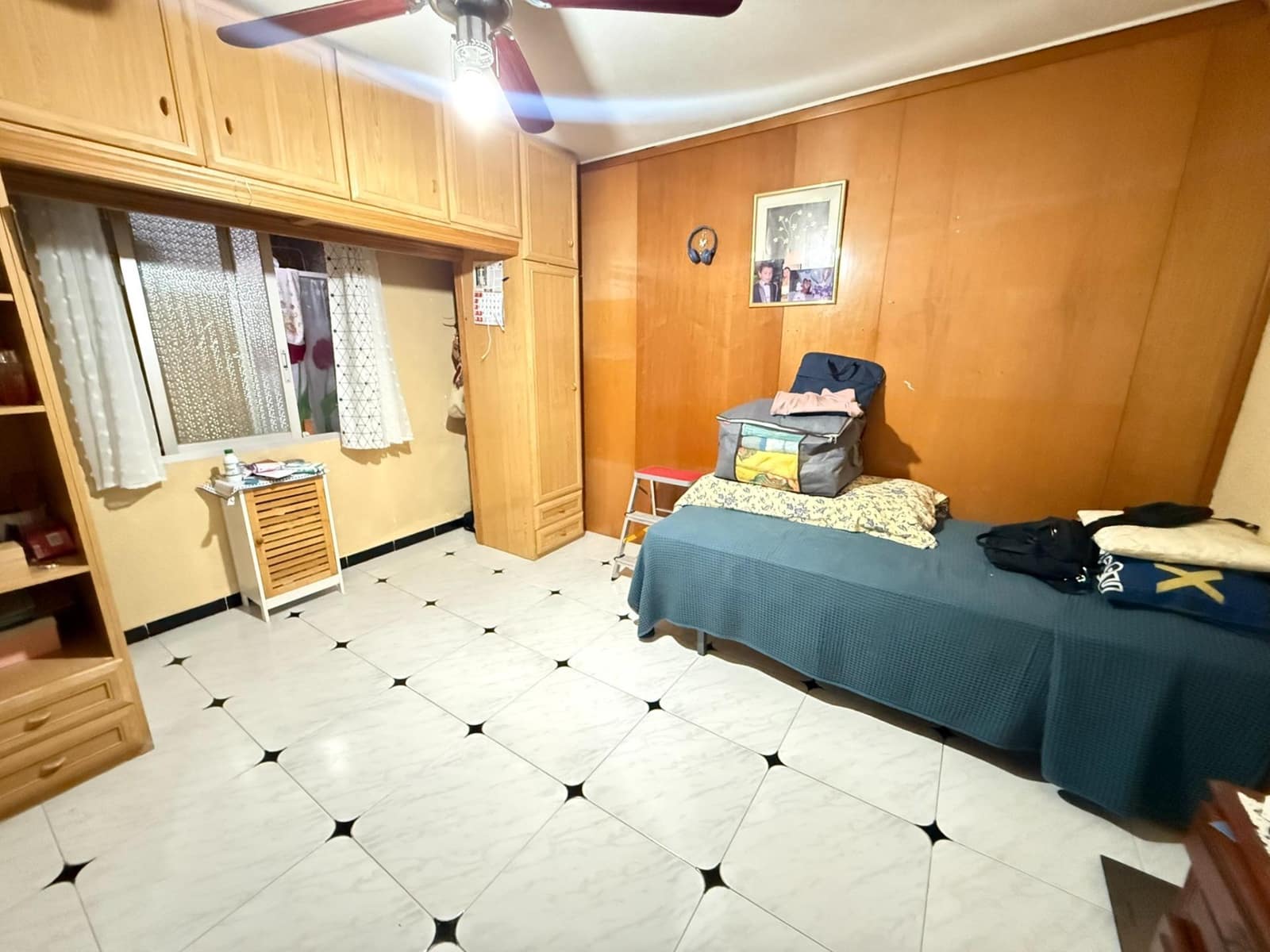 4 makuuhuone Asunto myytävänä paikassa La Marina - 120 000 € (Ref: 9502205)