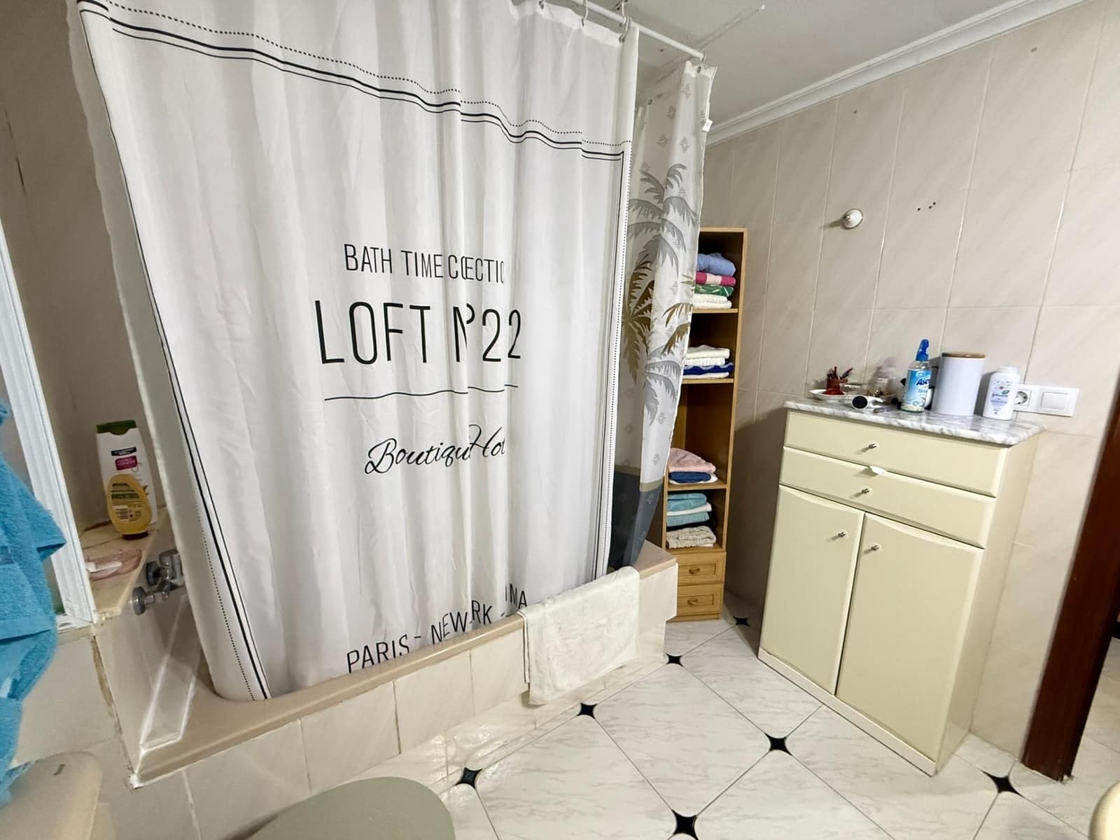 4 makuuhuone Asunto myytävänä paikassa La Marina - 120 000 € (Ref: 9502205)