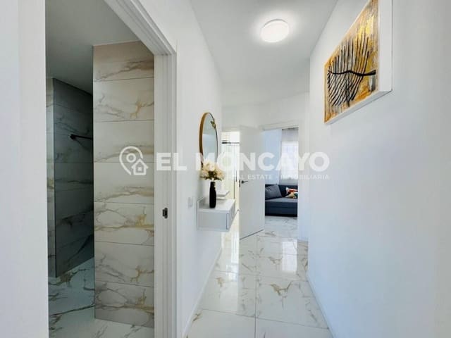 3 makuuhuone Huoneisto myytävänä paikassa Torrevieja - 197 000 € (Ref: 9504211)