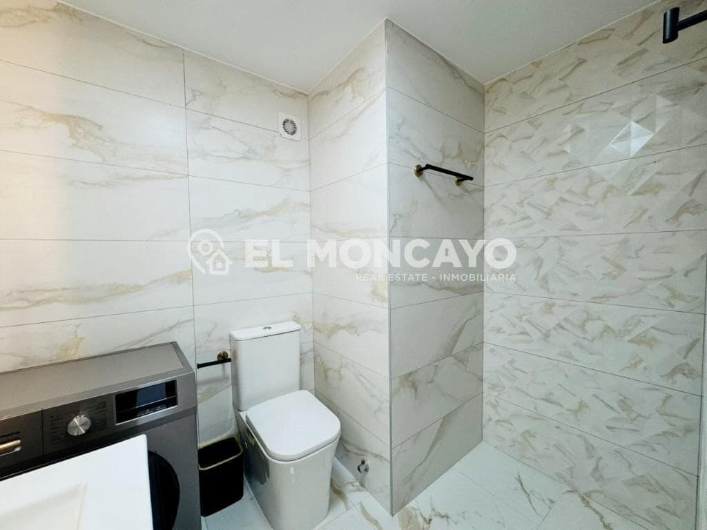 3 makuuhuone Huoneisto myytävänä paikassa Torrevieja - 197 000 € (Ref: 9504211)