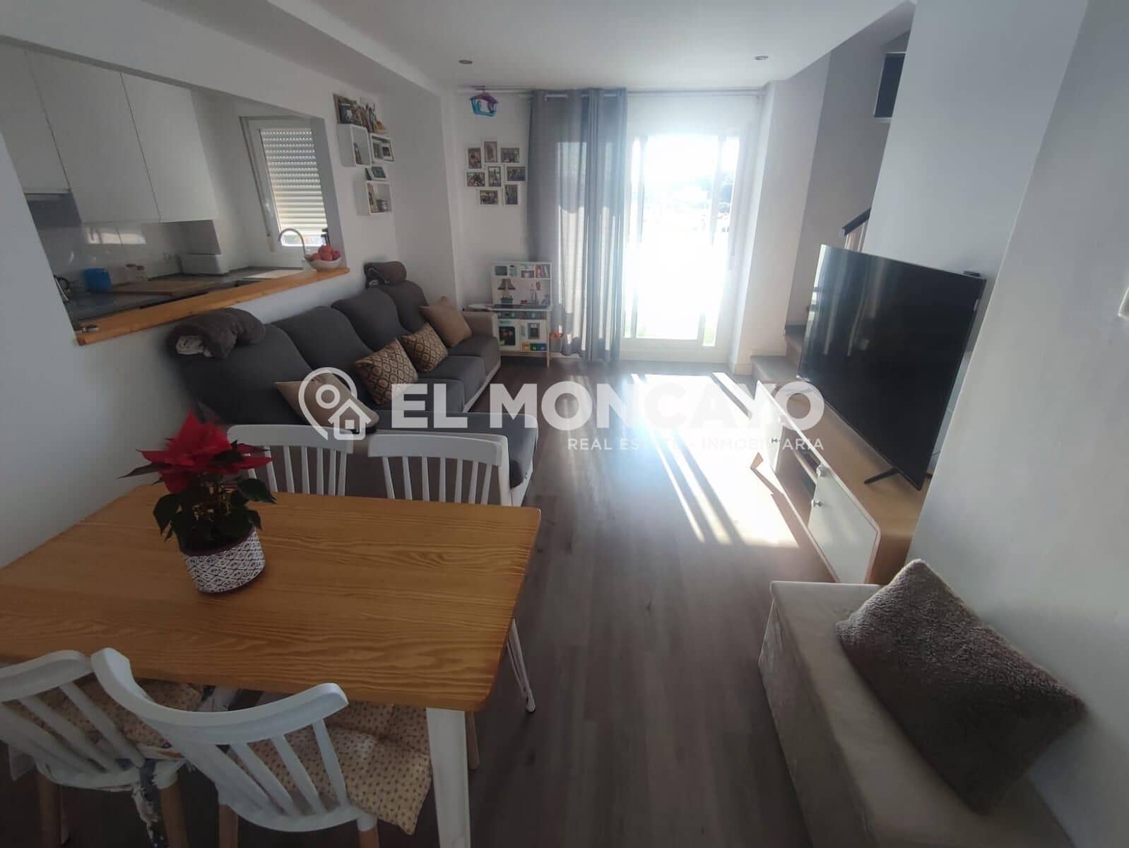 3 sypialnia Penthouse na sprzedaż w Guardamar del Segura z basenem - 250 000 € (Ref: 9508809)