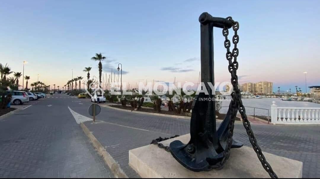 3 bedroom Penthouse for sale in Guardamar del Segura with pool - € 244,900 (Ref: 9508809)