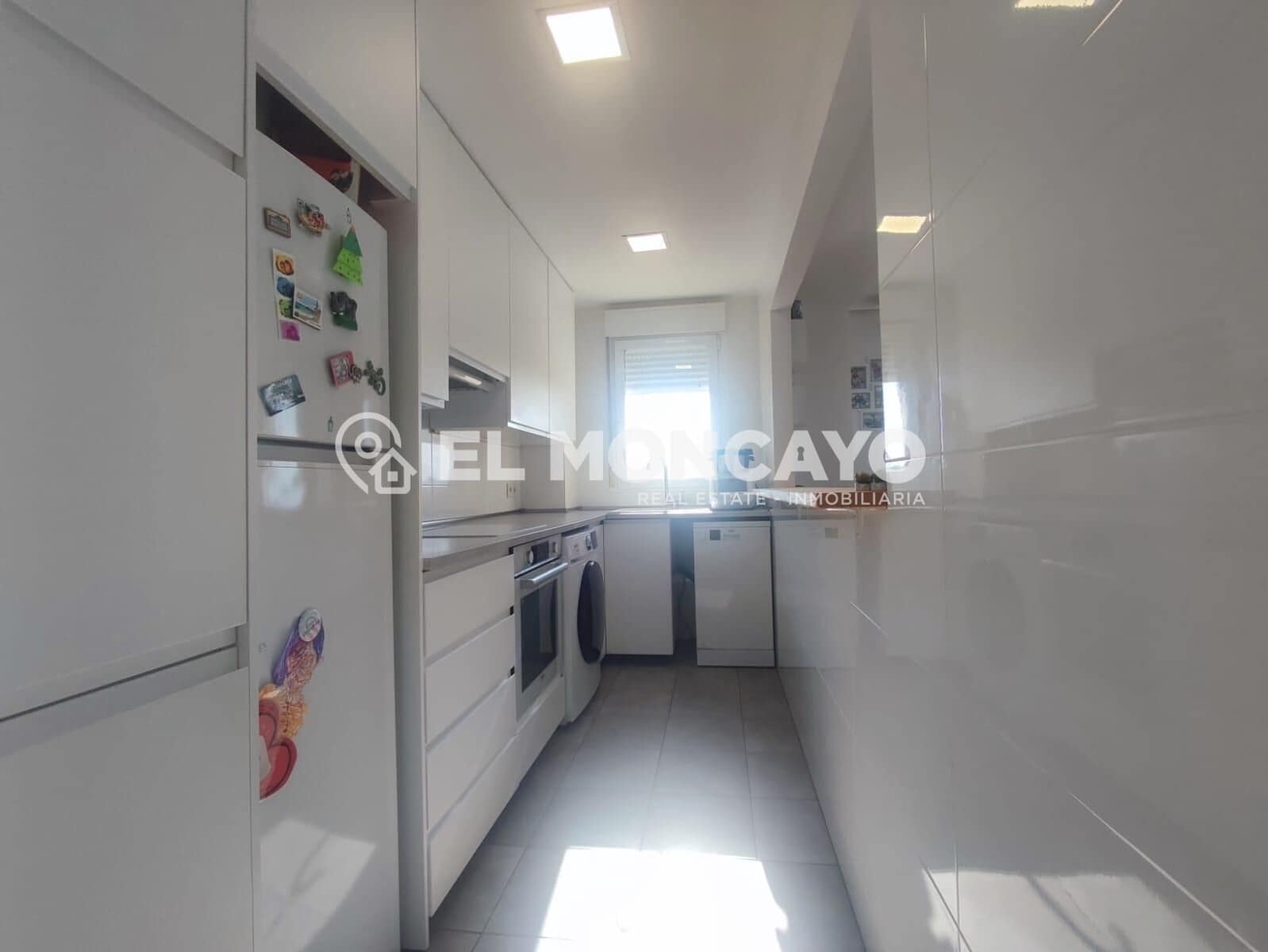 3 bedroom Penthouse for sale in Guardamar del Segura with pool - € 244,900 (Ref: 9508809)