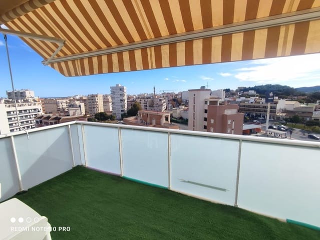 3 makuuhuone Kattohuoneisto myytävänä paikassa Guardamar del Segura mukana uima-altaan - 244 900 € (Ref: 9508809)