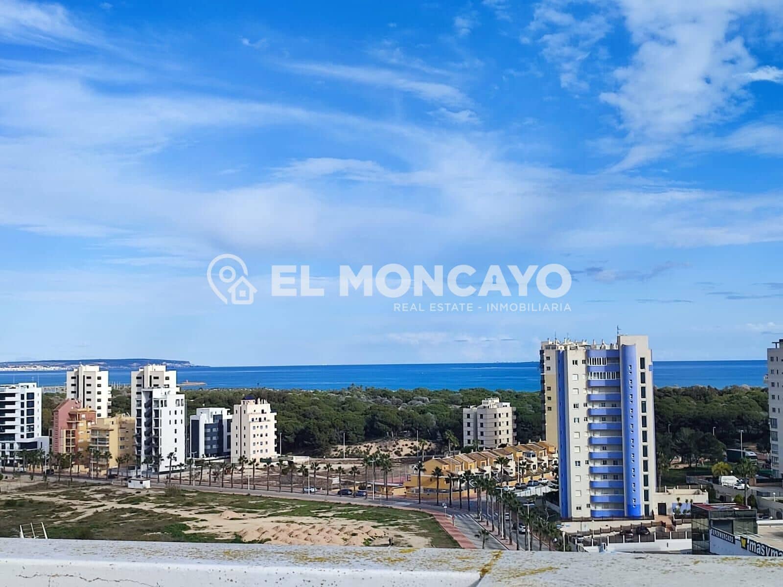 3 bedroom Penthouse for sale in Guardamar del Segura with pool - € 237,000 (Ref: 9508809)