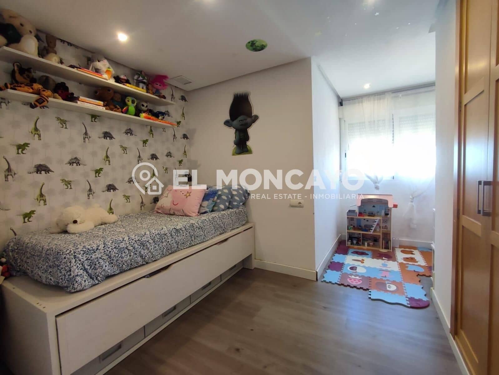 3 bedroom Penthouse for sale in Guardamar del Segura with pool - € 237,000 (Ref: 9508809)