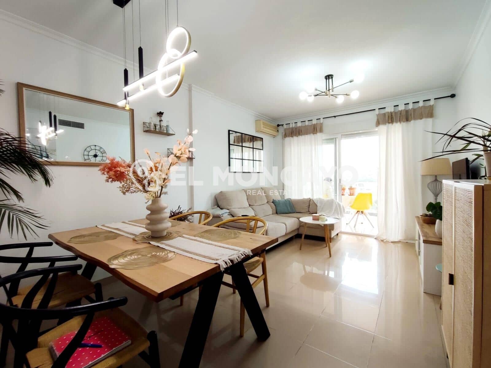 3 sypialnia Apartament na sprzedaż w Guardamar del Segura z basenem - 239 000 € (Ref: 9508810)