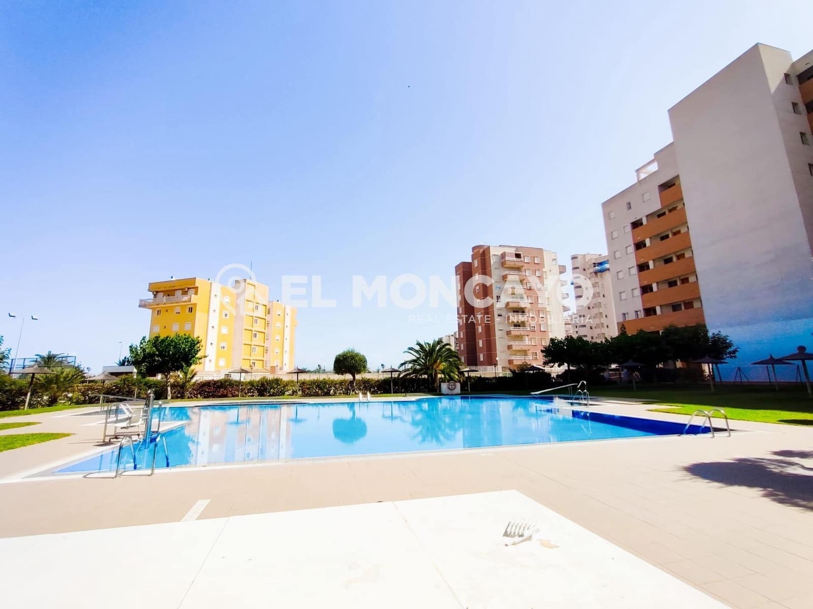 3 sypialnia Apartament na sprzedaż w Guardamar del Segura z basenem - 239 000 € (Ref: 9508810)