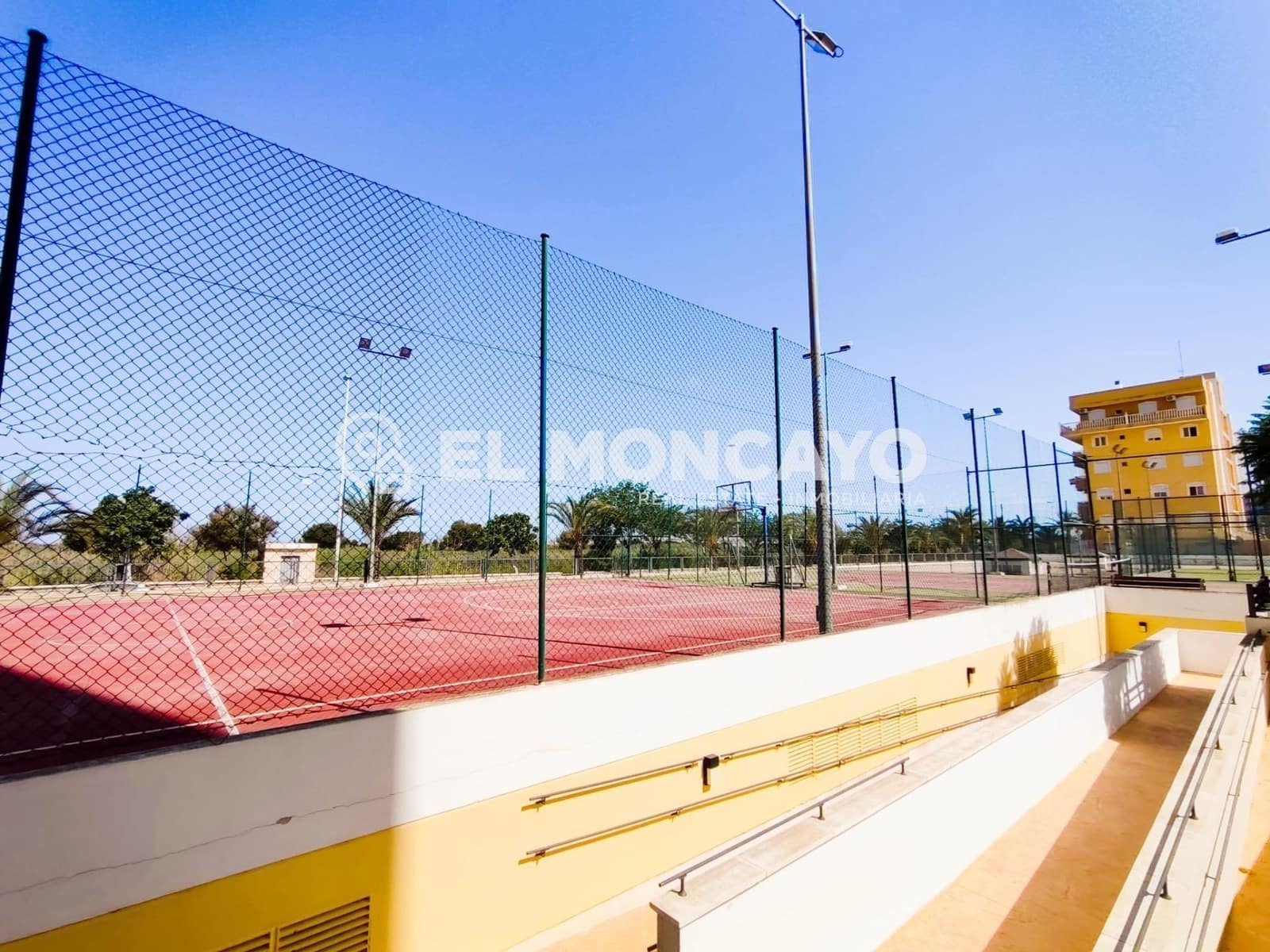 3 sypialnia Apartament na sprzedaż w Guardamar del Segura z basenem - 239 000 € (Ref: 9508810)