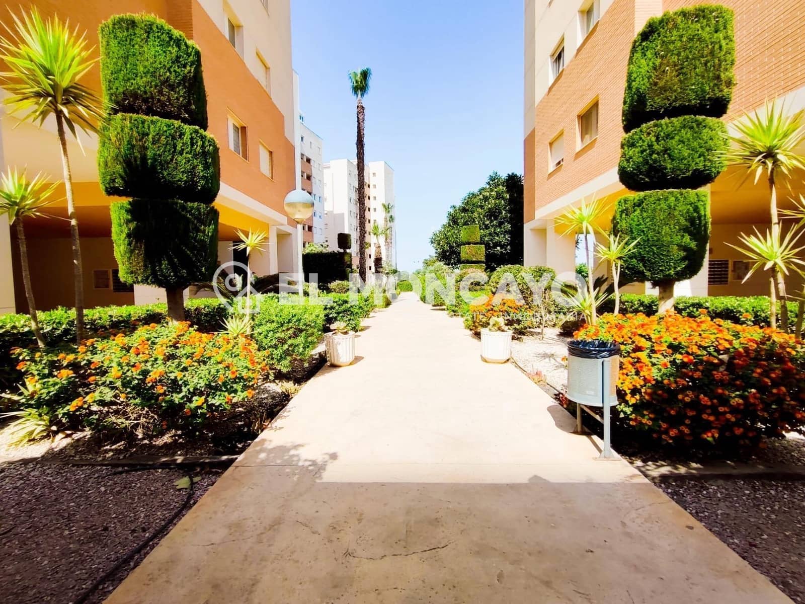 3 sypialnia Apartament na sprzedaż w Guardamar del Segura z basenem - 239 000 € (Ref: 9508810)