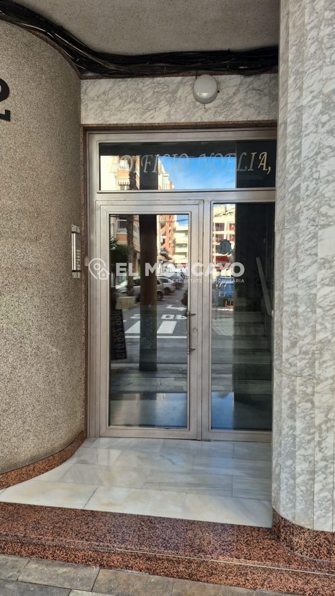 3 sovrum Lägenhet till salu i Torrevieja - 159 950 € (Ref: 9524235)