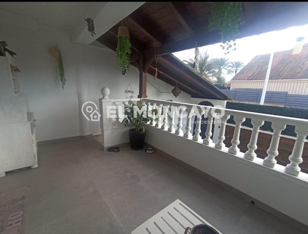 5 makuuhuone Rivitalo myytävänä paikassa Valverde mukana uima-altaan - 365 000 € (Ref: 9527618)