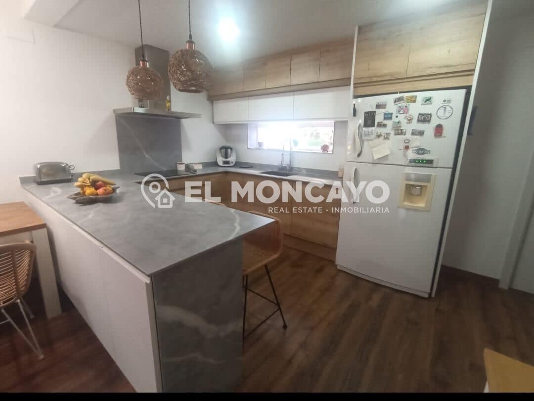 5 makuuhuone Rivitalo myytävänä paikassa Valverde mukana uima-altaan - 365 000 € (Ref: 9527618)