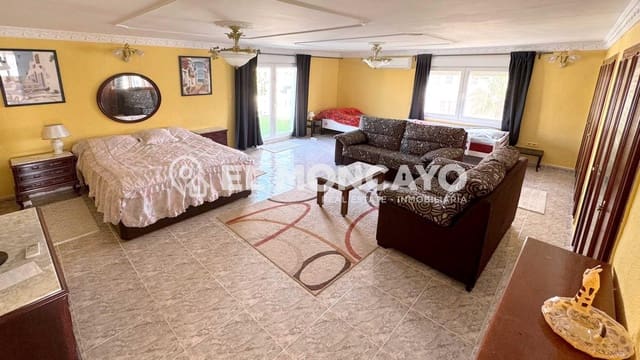 4 sypialnia Willa na sprzedaż w San Fulgencio z basenem garażem - 510 000 € (Ref: 9548124)