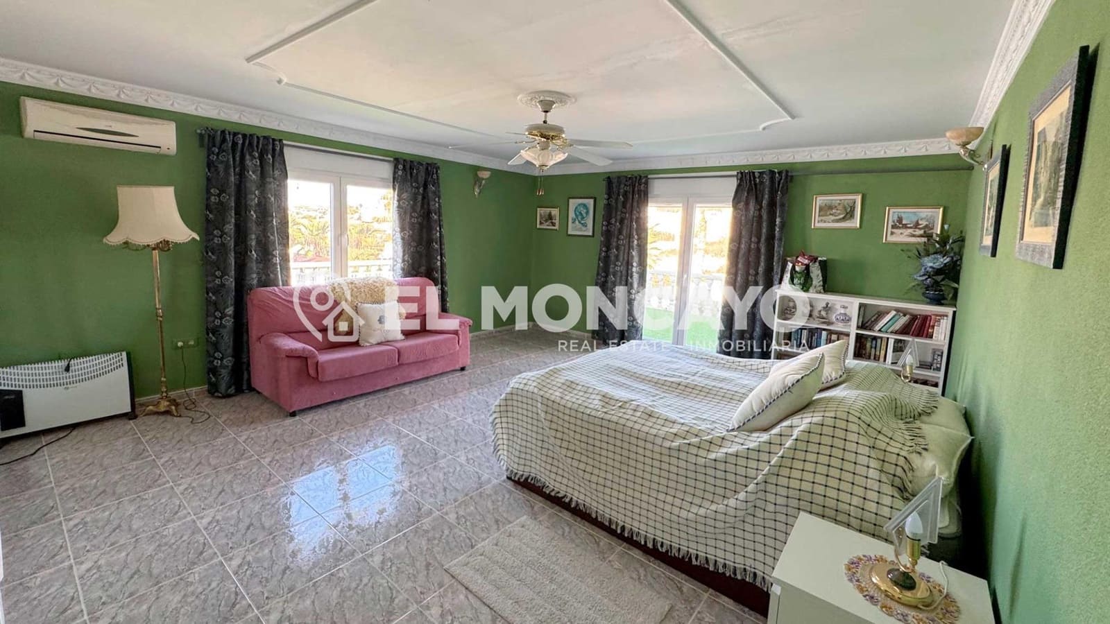 4 sypialnia Willa na sprzedaż w San Fulgencio z basenem garażem - 510 000 € (Ref: 9548124)