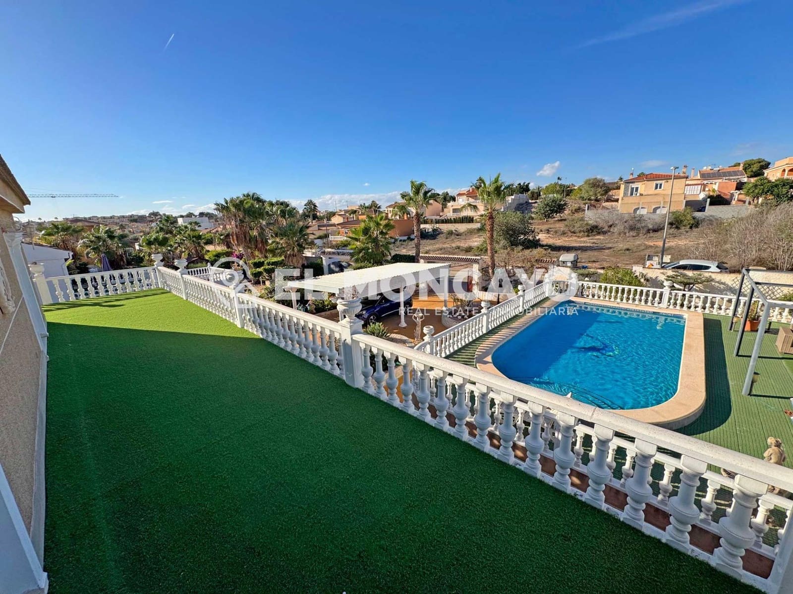 4 sypialnia Willa na sprzedaż w San Fulgencio z basenem garażem - 510 000 € (Ref: 9548124)