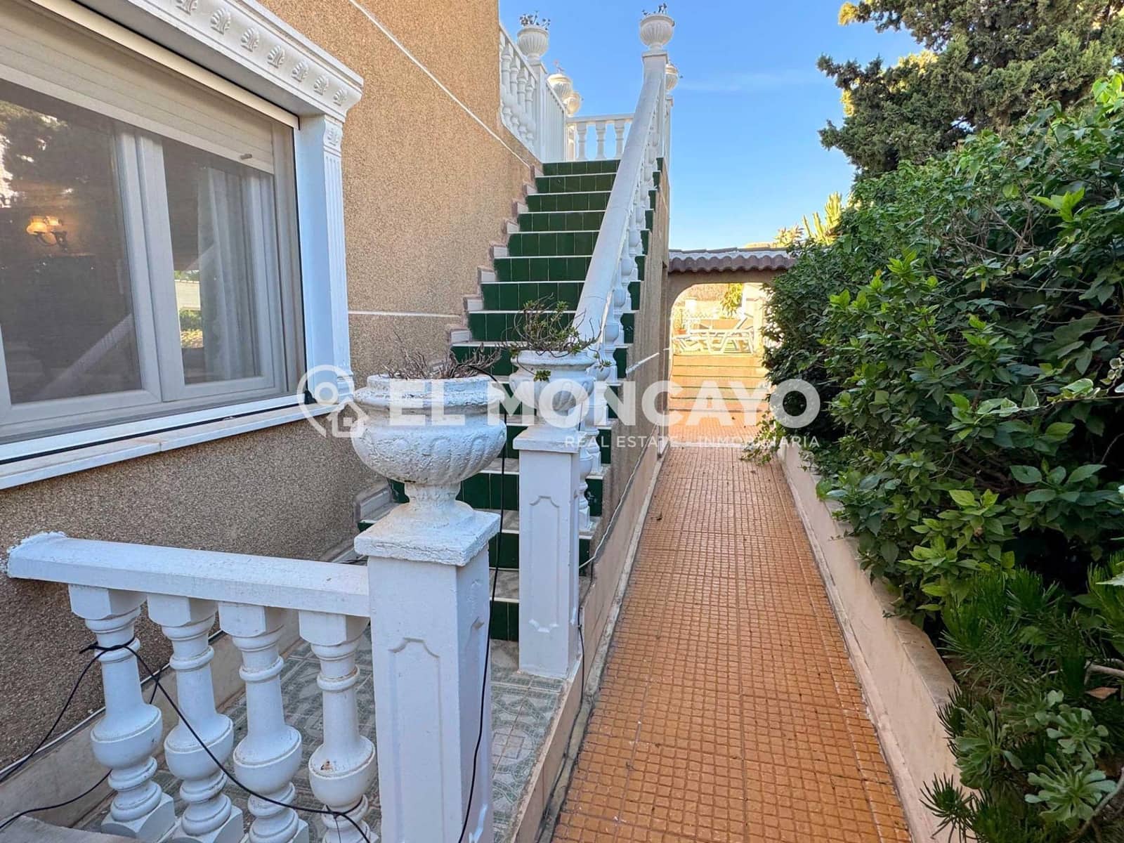 4 sypialnia Willa na sprzedaż w San Fulgencio z basenem garażem - 510 000 € (Ref: 9548124)