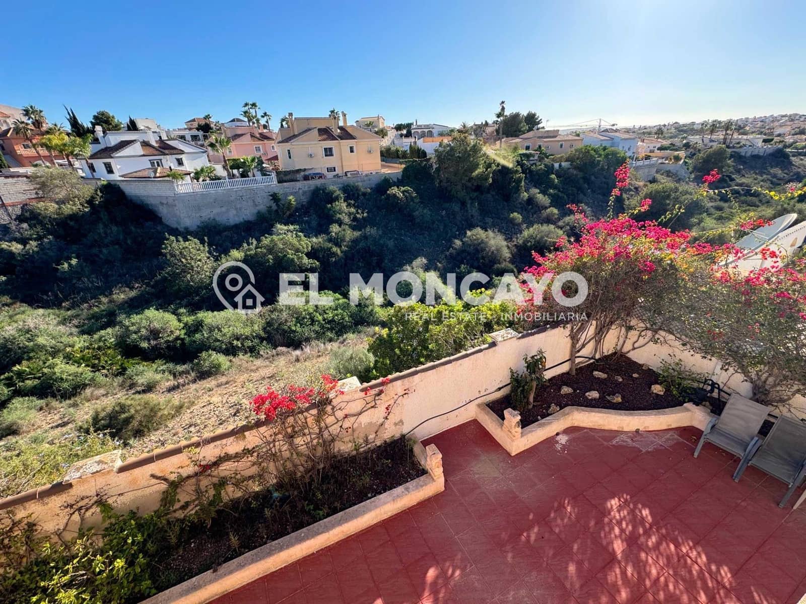 4 sypialnia Willa na sprzedaż w San Fulgencio z basenem garażem - 510 000 € (Ref: 9548124)