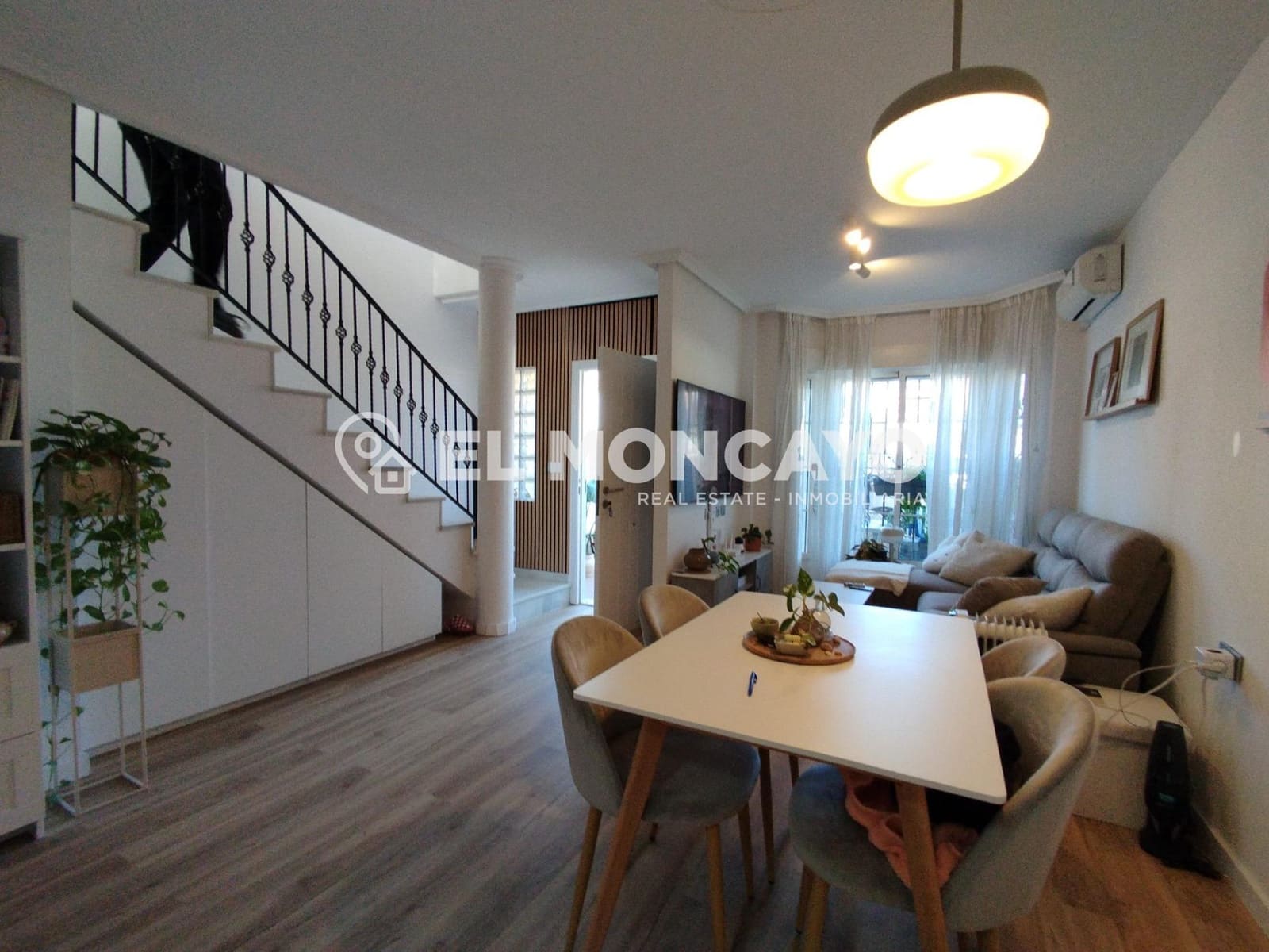 2 quarto Apartamento para venda em El Raso com piscina - 189 900 € (Ref: 9555660)