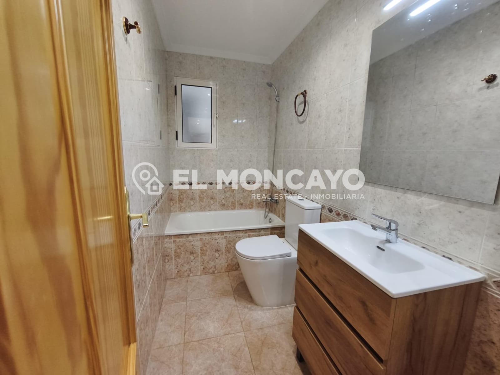 4 sypialnia Dom szeregowy na sprzedaż w Benejuzar z garażem - 165 000 € (Ref: 9555661)