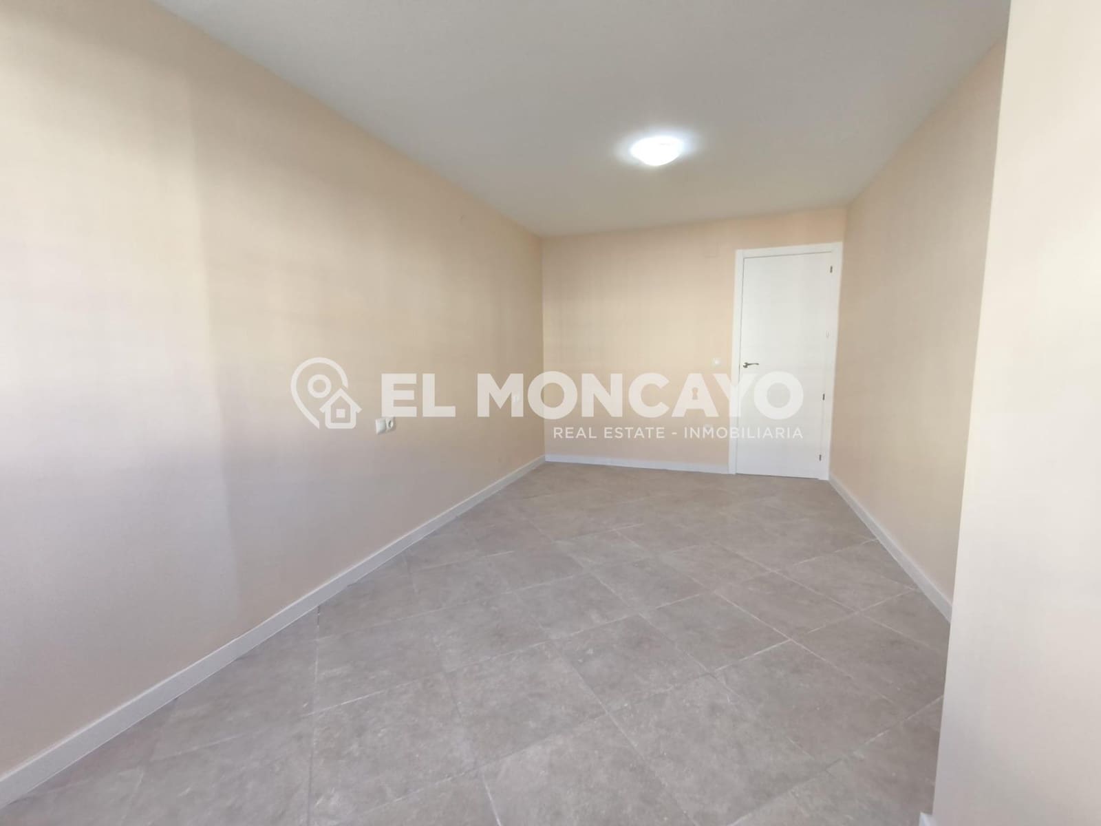 2 sypialnia Bungalow na sprzedaż w Torrevieja - 119 000 € (Ref: 9557859)