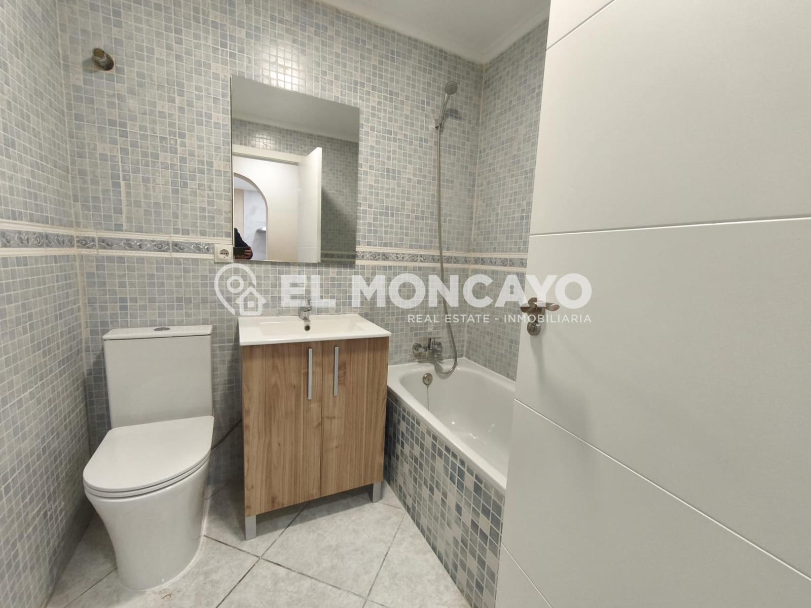 2 sypialnia Bungalow na sprzedaż w Torrevieja - 119 000 € (Ref: 9557859)