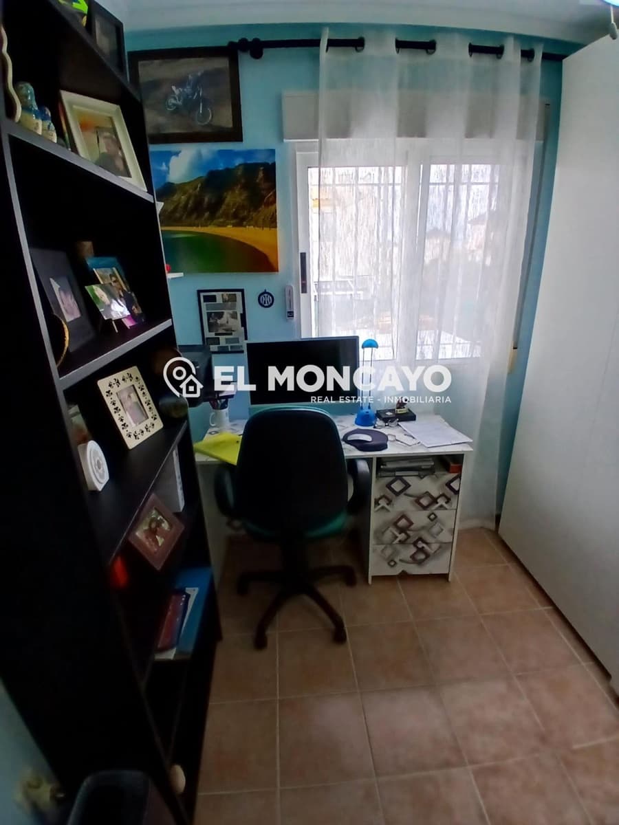 2 makuuhuone Rivitalo myytävänä paikassa Guardamar del Segura mukana uima-altaan - 189 900 € (Ref: 9565092)