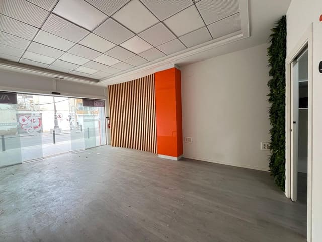 Erhverv til leje i Guardamar del Segura - € 750 (Ref: 9565093)