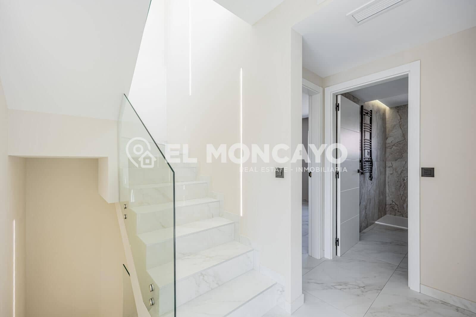 3 slaapkamer Villa te koop in La Marquesa met zwembad garage - € 499.000 (Ref: 9565094)