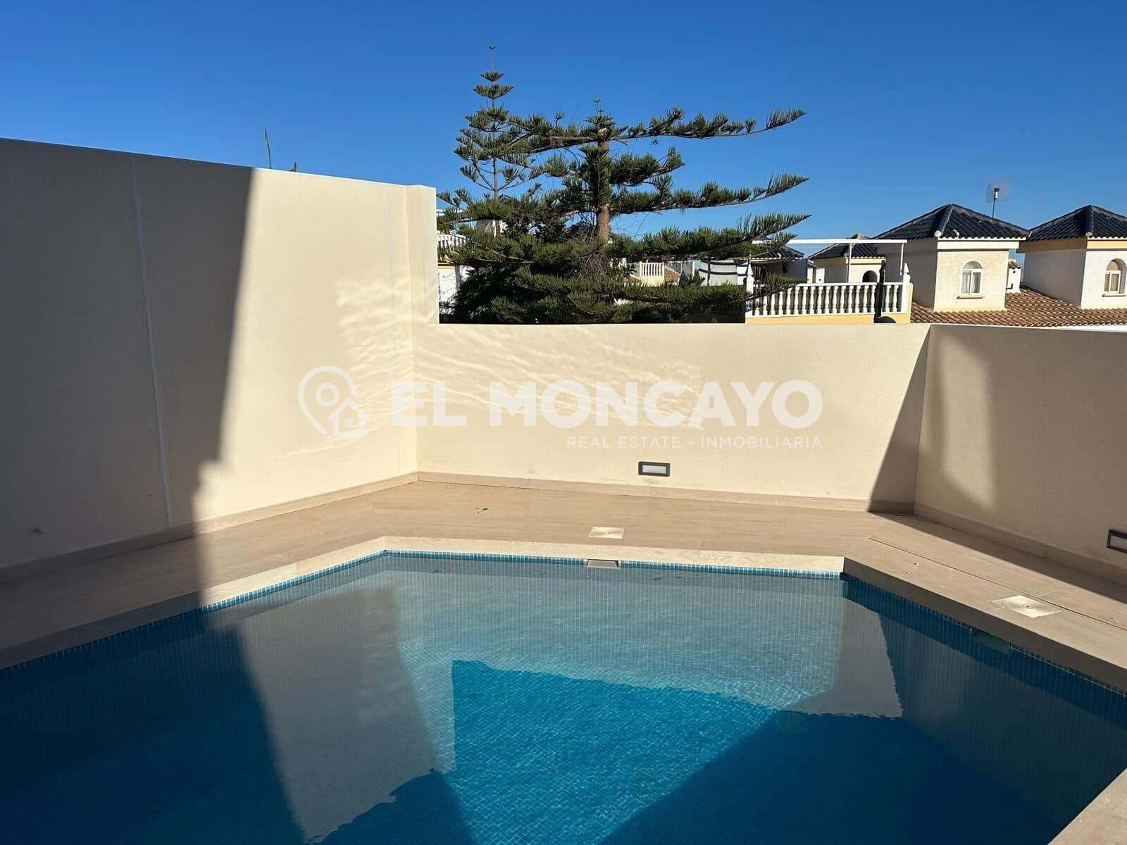 3 slaapkamer Villa te koop in La Marquesa met zwembad garage - € 499.000 (Ref: 9565094)