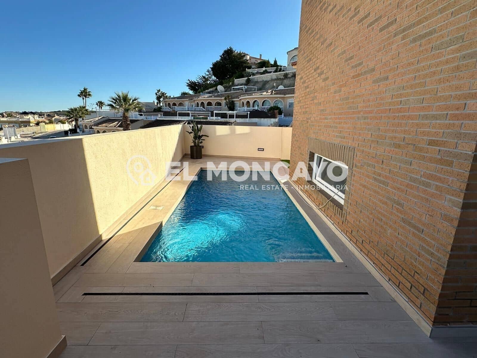 3 slaapkamer Villa te koop in La Marquesa met zwembad garage - € 499.000 (Ref: 9565094)