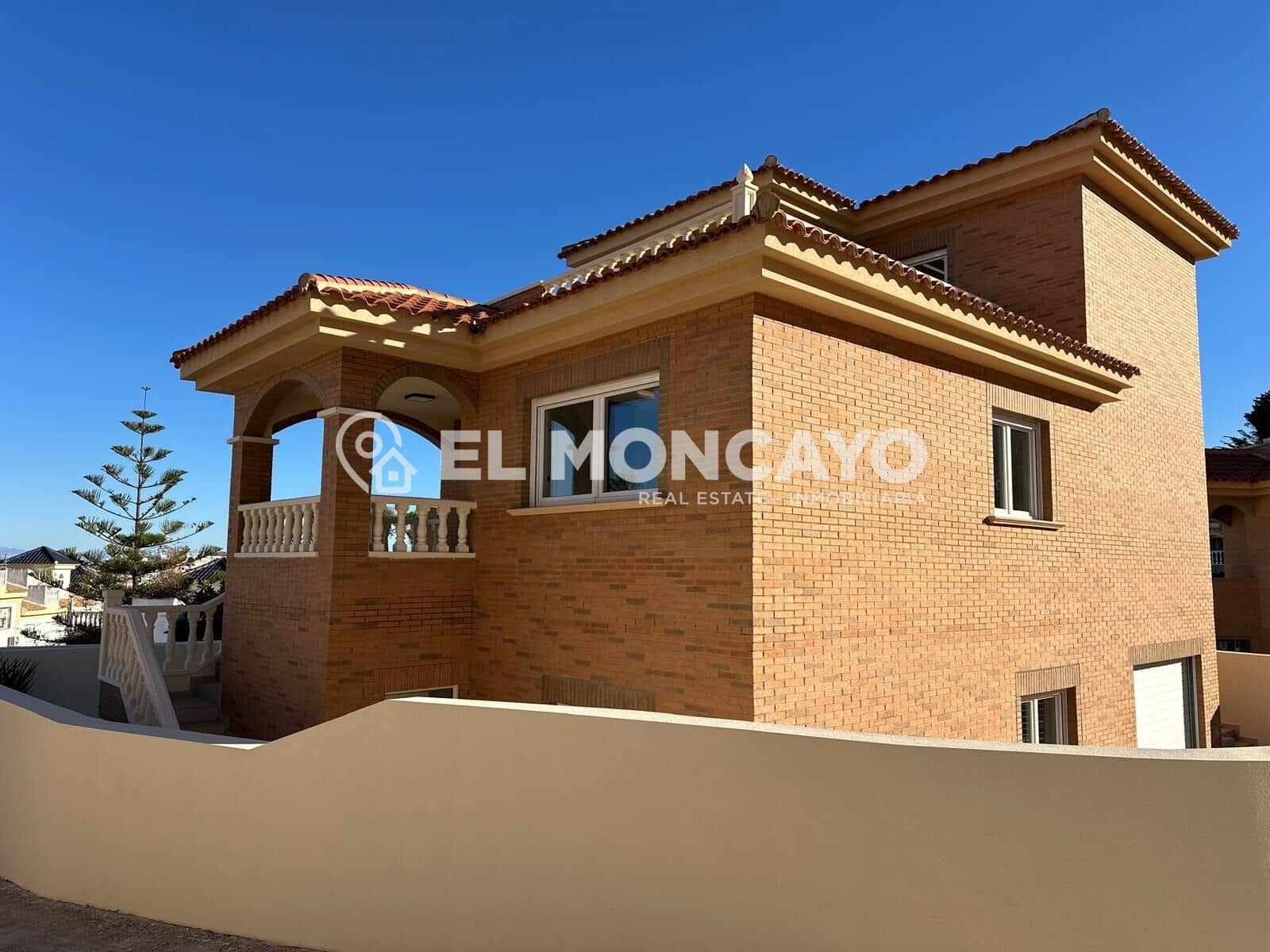 3 slaapkamer Villa te koop in La Marquesa met zwembad garage - € 499.000 (Ref: 9565094)
