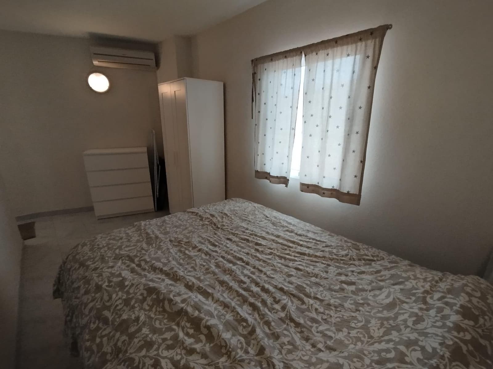 Ático de 1 habitación en Guardamar del Segura en venta - 115.000 € (Ref: 9568495)