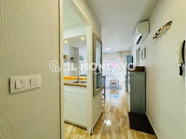 2 makuuhuone Huoneisto myytävänä paikassa Torrevieja - 189 000 € (Ref: 9568496)