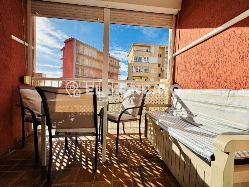 2 makuuhuone Huoneisto myytävänä paikassa Torrevieja - 189 000 € (Ref: 9568496)