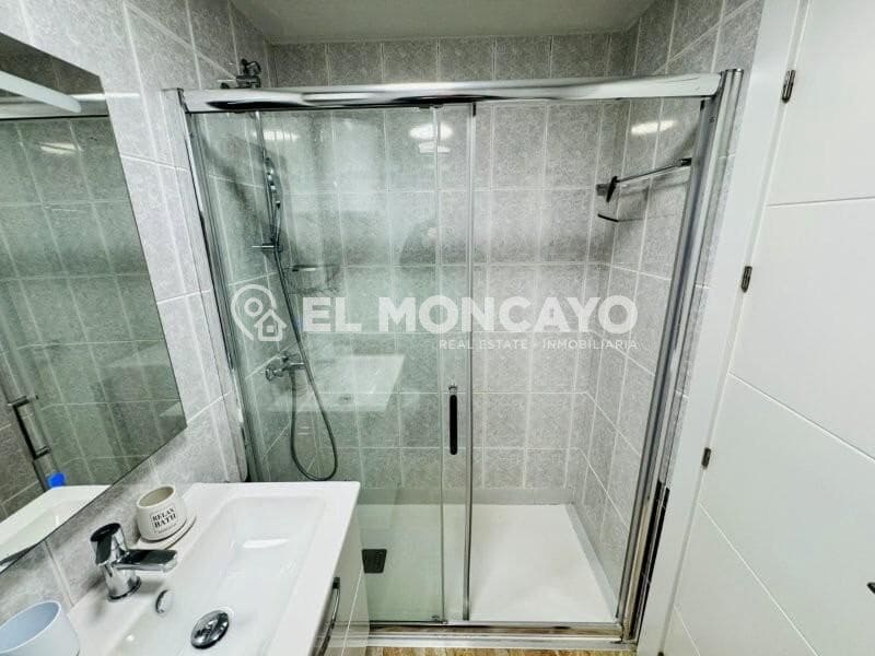 2 makuuhuone Huoneisto myytävänä paikassa Torrevieja - 189 000 € (Ref: 9568496)