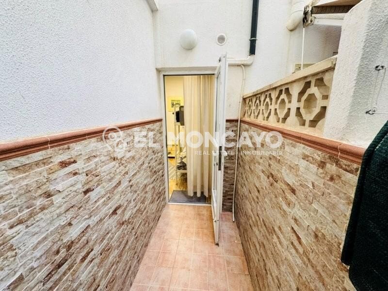 2 makuuhuone Huoneisto myytävänä paikassa Torrevieja - 189 000 € (Ref: 9568496)