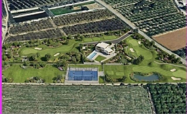 Tontti myytävänä paikassa Guardamar del Segura - 360 000 € (Ref: 9568499)