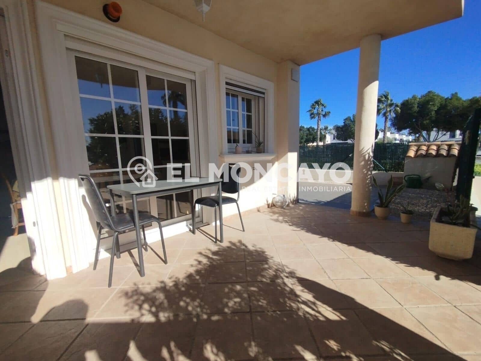 2 sovrum Bungalow till salu i Guardamar del Segura med pool - 175 000 € (Ref: 9574563)